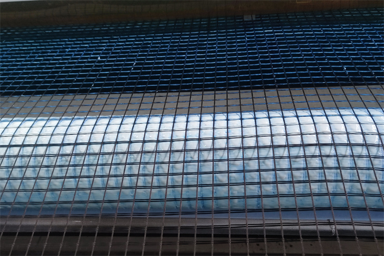 玻璃钢格栅盖板 打造垂钓园安全、耐用、美观的走道优选方案